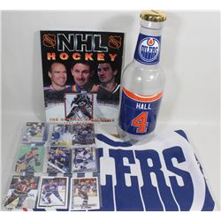 SET OF 3 OILER ITEMS /HOCKEY CARDS/PIGGY BANK/FLAG
