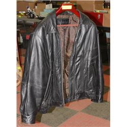 CHRISTOPHER RAND LEATHER JACKET SZ MEDIUM
