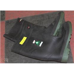 SIZE 11 CSA BAFFIN RUBBER STEEL TOE BOOTS