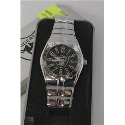 RAIDERS WATCH IN CASE