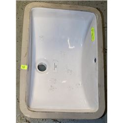 UNDERMOUNT PORCELAIN SINK