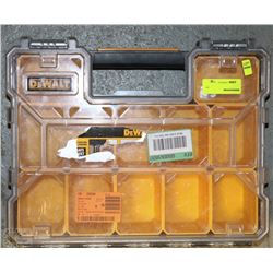 DEWALT 10 COMPARTMENT NUT & BOLT PRO ORGANIZER