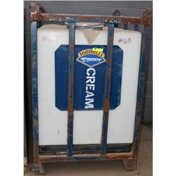 EXTRA LARGE CREAM TOTE WITH METAL CAGE