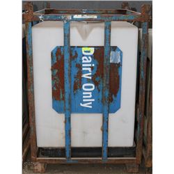 EXTRA LARGE CREAM TOTE WITH METAL CAGE