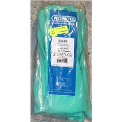 12 PAIRS OF RONCO UNLINED, NITRILE GLOVE SIZE MED