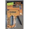 Image 1 : DEWALT COMPACT STAPLER