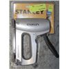 Image 1 : STANLEY HEAVY DUTY STAPLE GUN