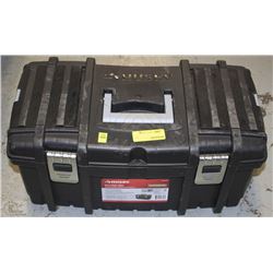 HUSKY 22" TOOLBOX
