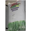 Image 1 : 25KG BAG OF RICH GROW FERTILIZER