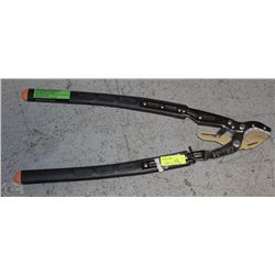 FISKARS RATCHET DRIVE PRUNER