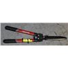 Image 1 : FISKARS 23" HEDGE SHEARS