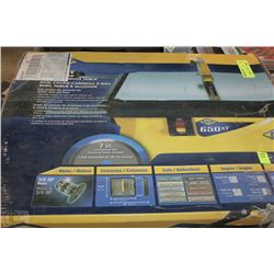 QEP MODEL 650XT WET TILE SAW WITH EXTENSION TABLE