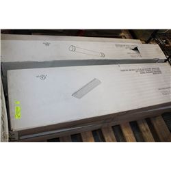 PALLET OF QLITE LIGHTS INCL 3 BOXES OF FLUORESCENT