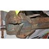 Image 1 : VINTAGE WORKING VISE