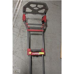 MILWAUKEE METAL FOLDING DOLLY