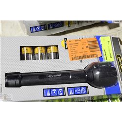 DEFIANT 850LUMEN LED FLASHLIGHT
