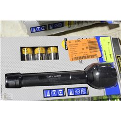 DEFIANT 850LUMEN LED FLASHLIGHT