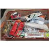 Image 1 : TRAY OF STORE RETURN ITEMS INCL DOOR LOCKS,
