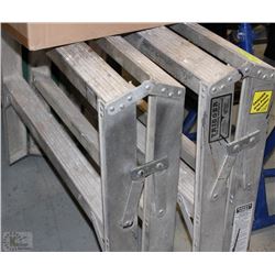 LOT OF 2 STEP LADDERS