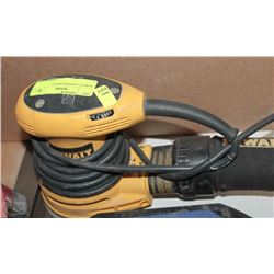 DEWALT ORBITAL SANDER D26453