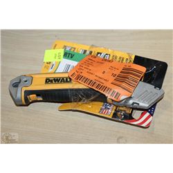 DEWALT RETRACTABLE KNIFE