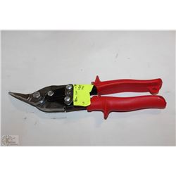 PAIR OF WISS AVIATION SNIPS