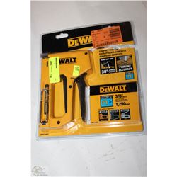 DEWALT COMPACT STAPLER KIT