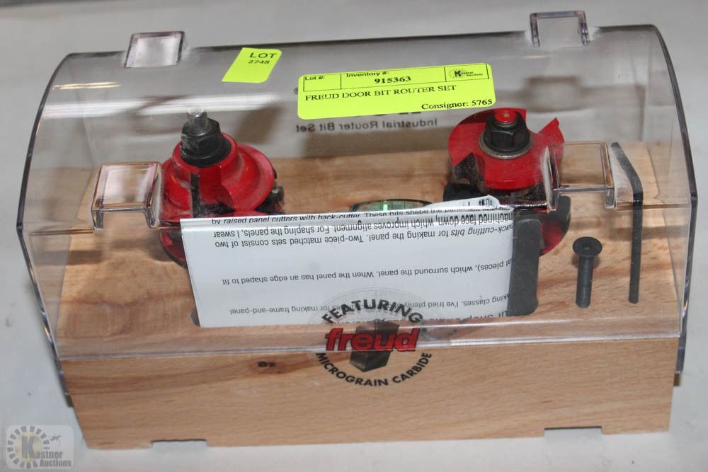 FREUD DOOR BIT ROUTER SET
