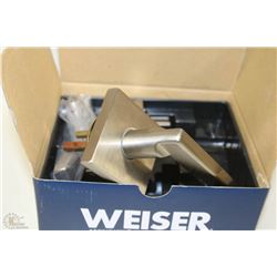 WEISER PASSAGE HANDLE SET