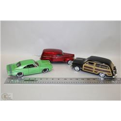LOT OF 3 COLLECTIBLE DIE CAST 1944 FORD SEDAN,
