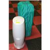 Image 1 : DIAPER GENIE AND PORTABLE PLAYPEN WITH CASE