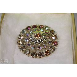RHINESTONE BROOCH