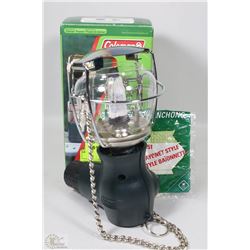 COMPACT COLEMAN PERFECT FLOW LANTERN