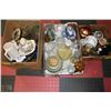 Image 1 : LOT OF3 ESTATE BOXES INCL GLASSWARE INCL OIL LAMP