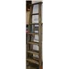 Image 1 : 2 WOOD LADDERS 4FT AND 6FT
