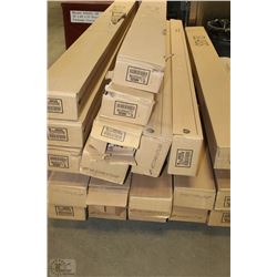 PALLET OF FLOURESCENT LIGHTS (SOME ARE DAMAGED)