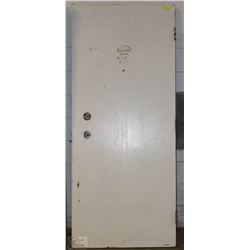 SOLID CORE LEFT HANDED DOOR WITH PEEPHOLE &
