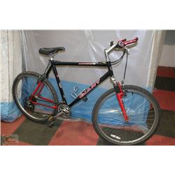 GIANT RINCON MENS MOUNTAIN BIKE 18 SPEED