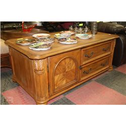 OAK TONE COFFEE TABLE WITH DRAWERS