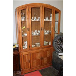 OAK FRONT CHINA 2 SHELF CABINET WITH 4 DOOR