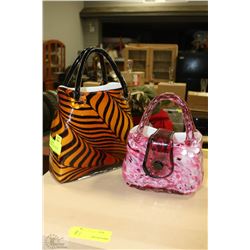 PAIR OF COLOURED ART GLASS DECO PURSES