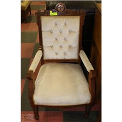 CAPTAINS UPHOLSTERED AND WOODEN CHAIR