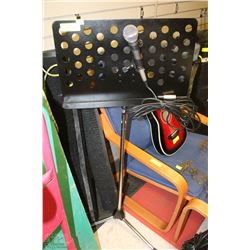 MUSIC STAND AND MICROPHONE