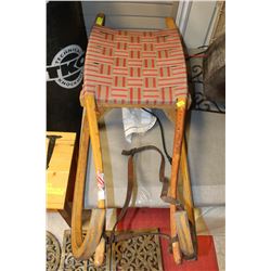 VINTAGE SLED