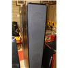 Image 1 : MARLAND 2 TOWER SPEAKERS 5FT TALL 6 SPEAKERS