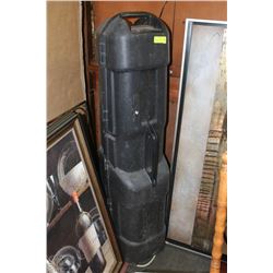 HARD TRAVEL CASE FOR GOLF CLUBS & BAG