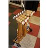 Image 1 : CROQUET SET WITH STAND