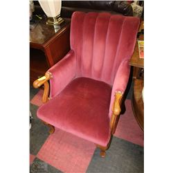 ROSE VELVET ANTIQUE CHAIR