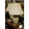 Image 1 : LOT OF 2 IVORY COLORED LAMPS