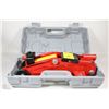 Image 1 : HYDRAULIC FLOOR JACK 2 TON IN HARDCASE